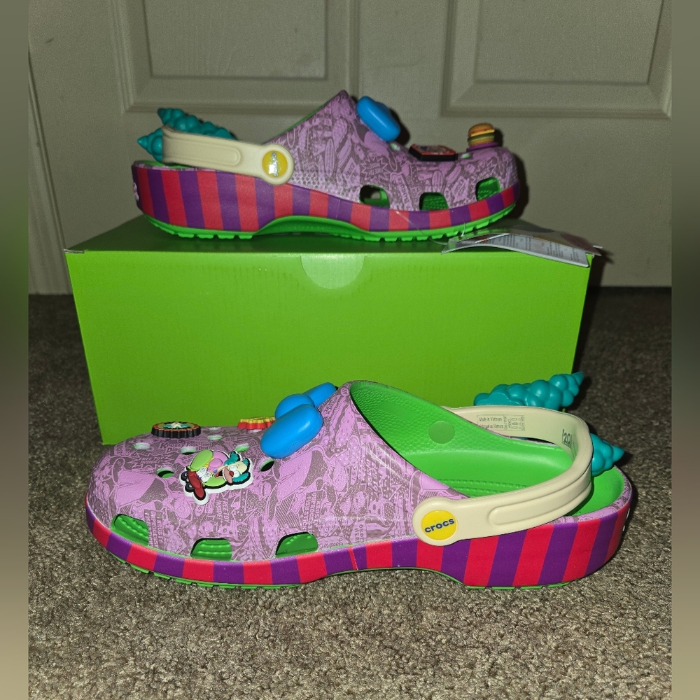 NIB The Simpsons x Crocs Classic Clogs - Picture 3 of 8
